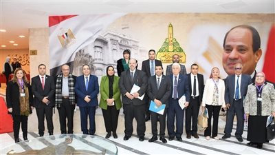 انطلاق فعاليات المؤتمر السنوي الـ20 لمركز تعليم الكبار