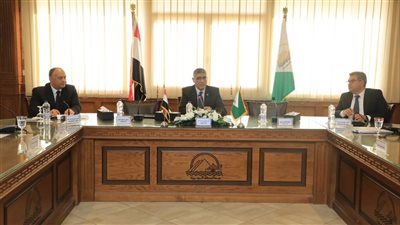 محافظ الجيزة: إغلاق مدرسة سودانية تعمل 3 فترات في حي العمرانية