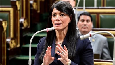 المشاط: الحكومة ملتزمة بسقف سنوي للدين الخارجي وفقا لمعايير الاستدامة المالية