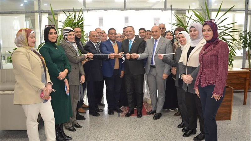 رئيس جامعة دمياط