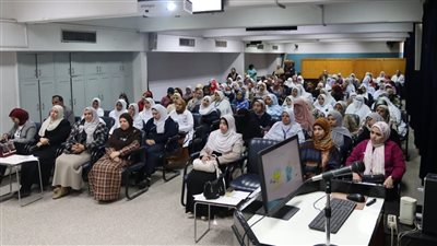 مستشفيات جامعة أسيوط تنظم ندوة توعوية حول الصيام الآمن لمرضى السكر في رمضان 