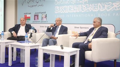 الاحتفاء بـ صابر عرب وممدوح الدماطي في معرض الكتاب (صور)