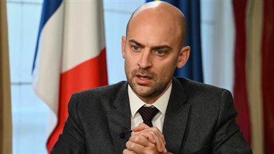 فرنسا تقرر رفع بعض العقوبات عن سوريا