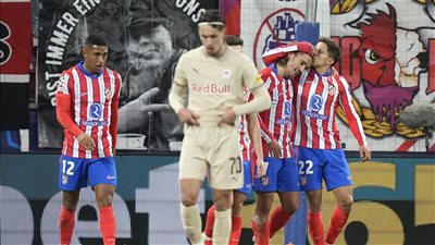 دوري أبطال أوروبا، أتليتكو مدريد يتقدم على سالزبورج بثلاثية في الشوط الأول 