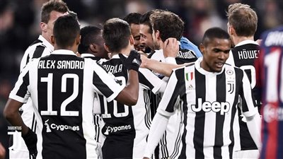 دوري أبطال أوروبا، يوفنتوس يتقدم أمام ايندهوفن بهدف ماكيني في الشوط الأول (فيديو)