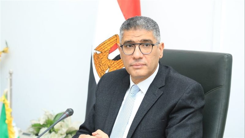 محافظ الجيزة 