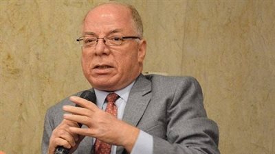 حلمي النمنم: معرض القاهرة للكتاب حالة مزاجية عند المصريين ودور النشر تواجه ارتفاع الأسعار 