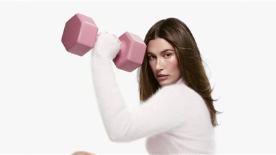 هايلي بيبر تحقق مبيعات بـ 90 مليون دولار في شهرين