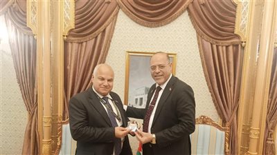 وزير العمل يلتقي نظيره الأردني لبحث التعاون المشترك
