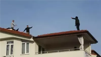 شاب تركي يتراجع عن إنهاء حياته في المحاولة 232 