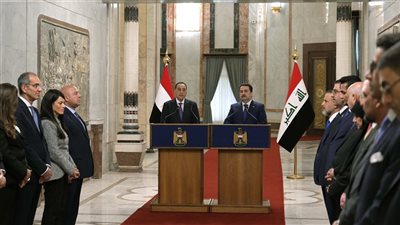 رئيس وزراء العراق: نشيد بالدور الكبير لمصر في التوصل لتحقيق الهدنة بغزة