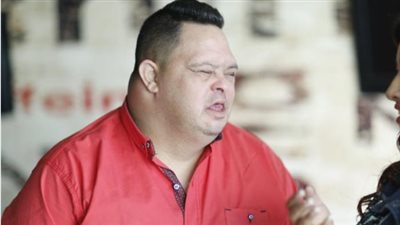 بعد شائعة وفاته، أول ظهور لـ«أمح الدولي» مع شقيقه بالمستشفى ووالدته تكشف حالته 