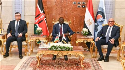 رئيس كينيا: قدرات الهيئة العربية للتصنيع في صالح شعوب المنطقة 