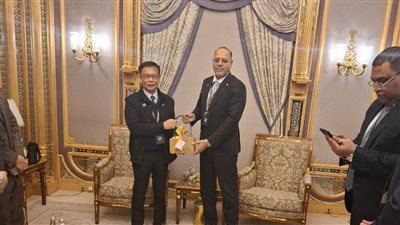 وزير العمل يلتقي نظيره الفلبيني لبحث الملفات المشتركة