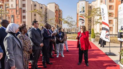 رئيس جمهورية كينيا يزور وحدات المبادرة الرئاسية 