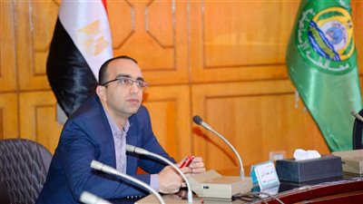 نائب محافظة الإسماعيلية يوجه بتشكيل لجنة لمعاينة شقق الإيواء والإسكان القومي 