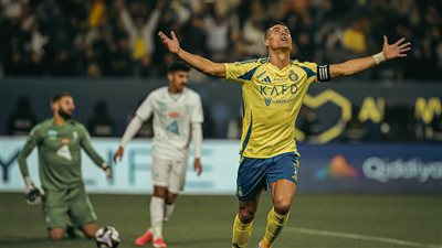 بقدم رونالدو، النصر يتقدم على الرائد 0/1 بالشوط الأول في الدوري السعودي (فيديو)