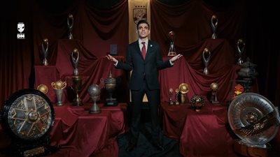 شاهد، تقديم أشرف بن شرقي لاعبا جديدا في الأهلي