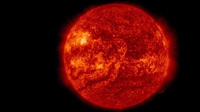 توقع بزيادة النشاط المغناطيسي الأرضي في فبراير