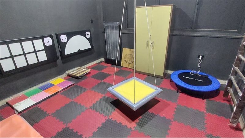 تجهيز مراكز الشباب