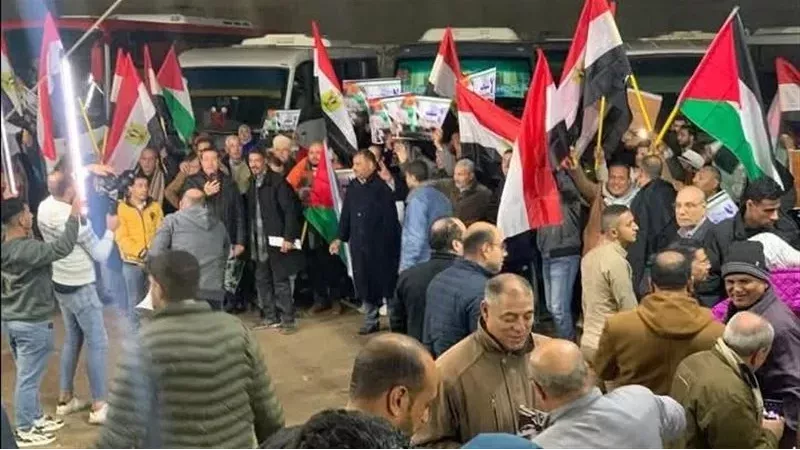 مسيرات شعبية لرفح