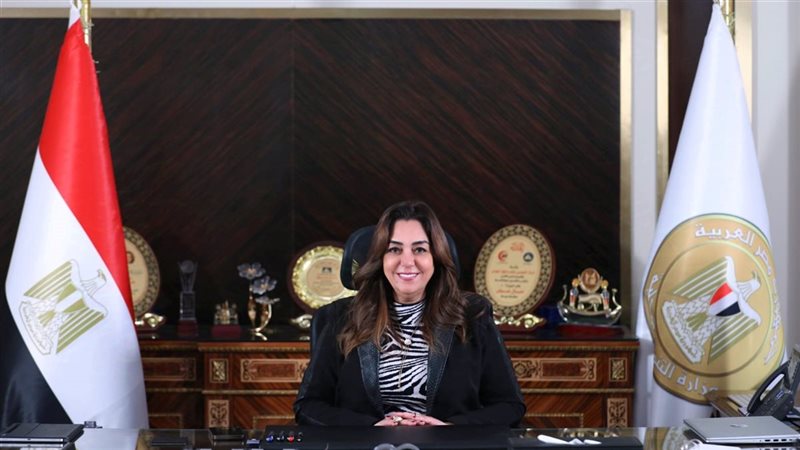 منال عوض، فيتو