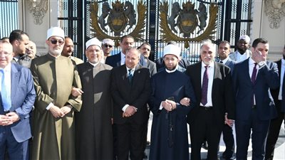 مسيرة احتفالية لحفظة القرآن بحضور محافظ بورسعيد ووزير الأوقاف