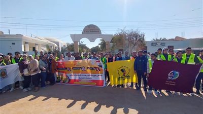 محافظ الوادي الجديد يُرحّب بالأفواج المشاركة بملتقى الجامعات المصرية 