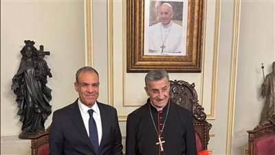 وزير الخارجية يلتقي البطريرك الماروني في بيروت