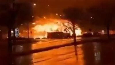 الله أكبر، صرخات رعب لرجل وثق لحظة سقوط طائرة فيلادلفيا (فيديو)