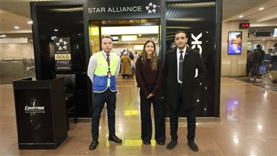 استقبال خاص لأبطال العالم للإسكواش في مطار القاهرة