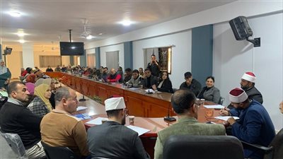 جامعة القناة تنظم حملة تثقيفية متكاملة للعاملين بمركز القنطرة غرب (صور) 