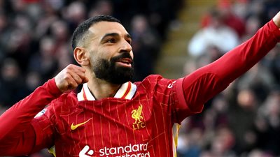 محمد صلاح يتصدر سباق جائزة الحذاء الذهبي ومرموش بالقائمة