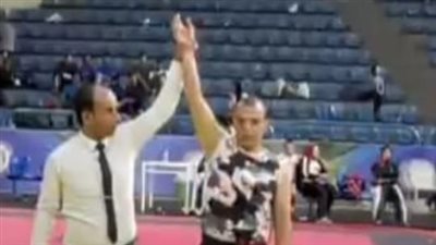 لاعب نادي بولاق الدكرور يفوز بلقب كأس مصر للكيك بوكسينج