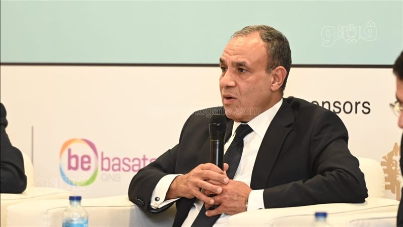 الدكتور بدر عبد العاطي