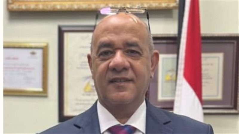 الدكتور أسامة عبدالله،
