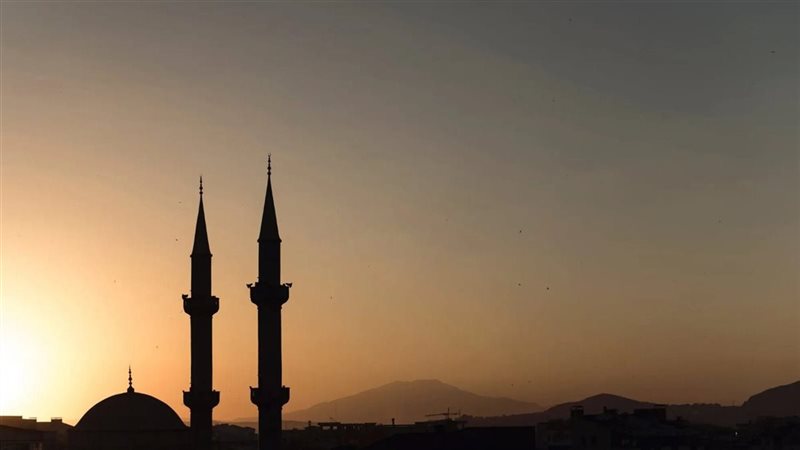 موعد اذان المغرب