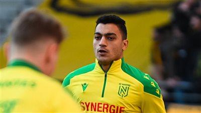 مصطفى محمد يقود هجوم نانت أمام ستراسبورج في الدوري الفرنسي 