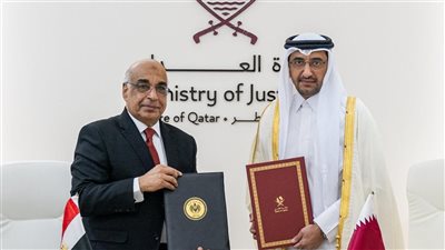 وزير العدل يوقع مع نظيره القطري مذكرة تفاهم للتعاون في مجال العدالة والقانون