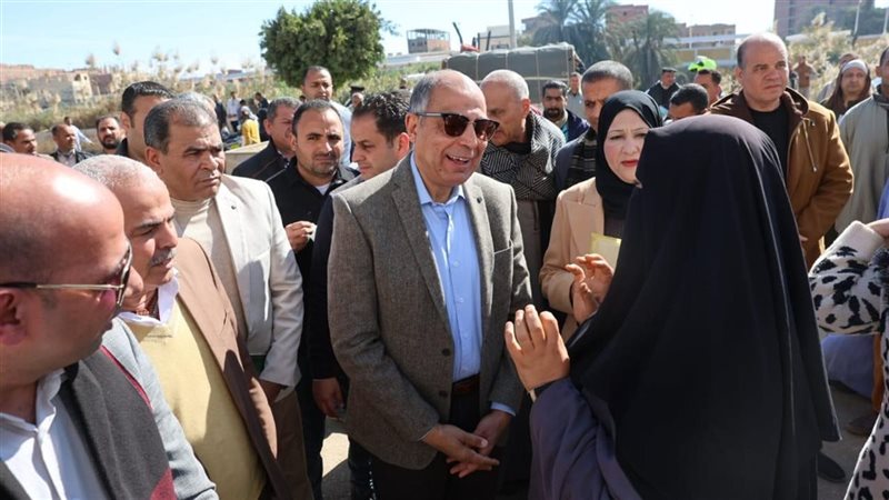  محافظ المنيا يفتتح