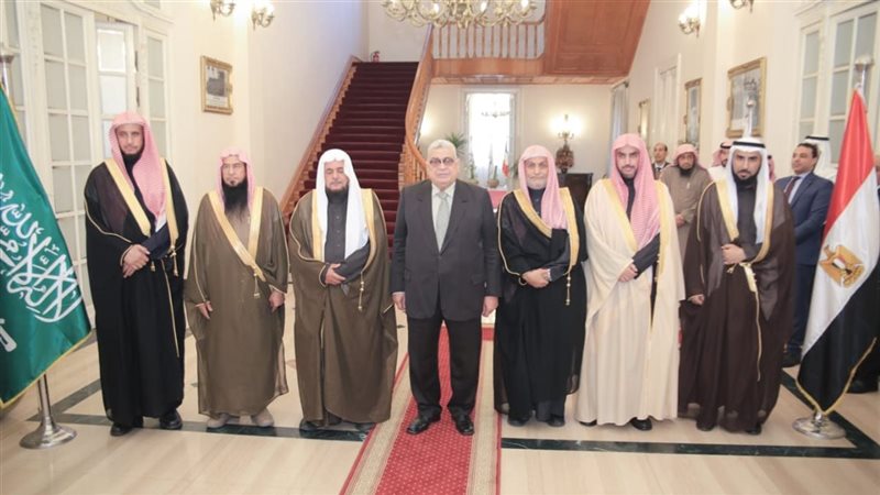  استقبال رئيس مجلس