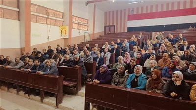 وكيل تعليم الفيوم يناقش استعدادات الفصل الدراسي الثاني