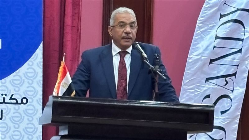 الدكتور محمود صديق،