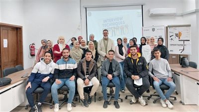 مركز التطوير المهني بجامعة دمنهور يطلق خطة لتنمية مهارات طلاب الجامعة 