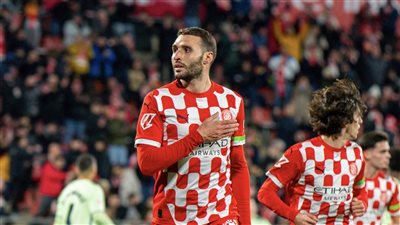 جيرونا يصالح جماهيره بفوز مثير على لاس بالماس 2-1 في الدوري الإسباني 