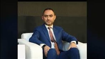  خبير يكشف أسباب تأخر طرح السيارات الكهربائية بالسوق المصري 