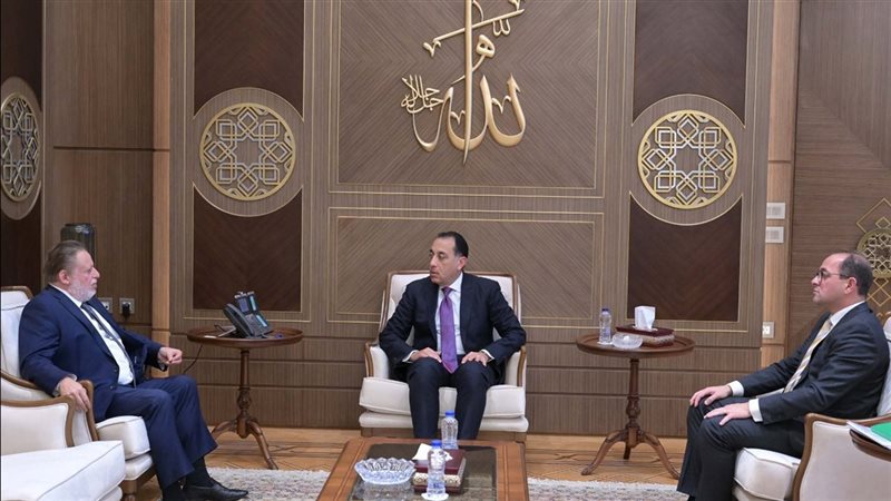اجتماع برئاسة الدكتور