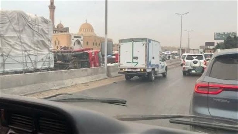 حادث تصادم بالطريق