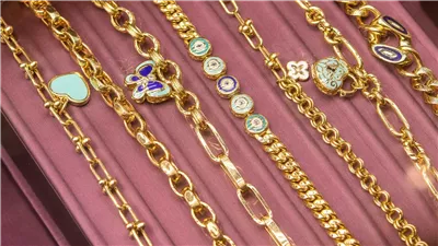 أسعار الذهب في الإمارات الثلاثاء 4 فبراير 2025 (آخر تحديث)