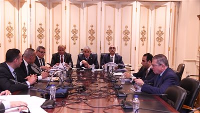 قوى عاملة النواب تحسم ضوابط استقالة العامل وفقا للقانون الجديد